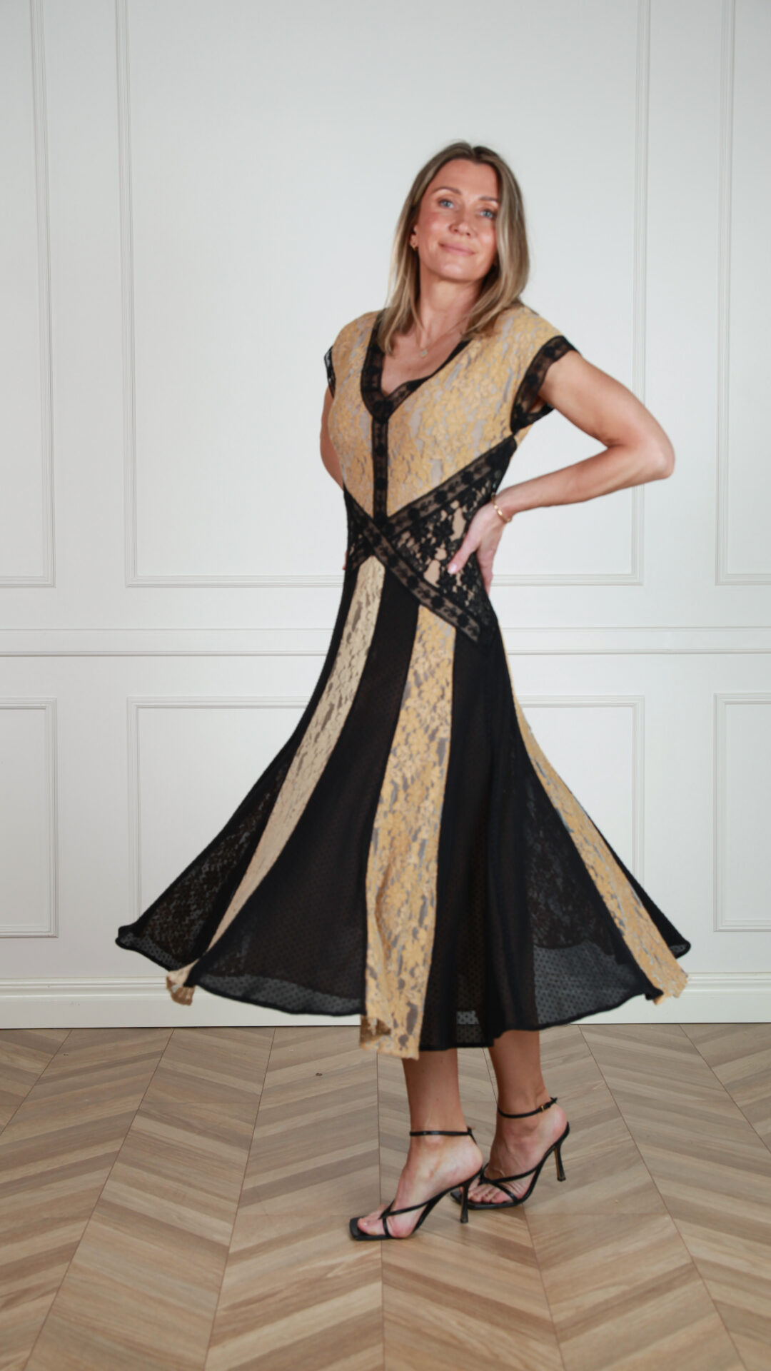 Noir Dore kleit