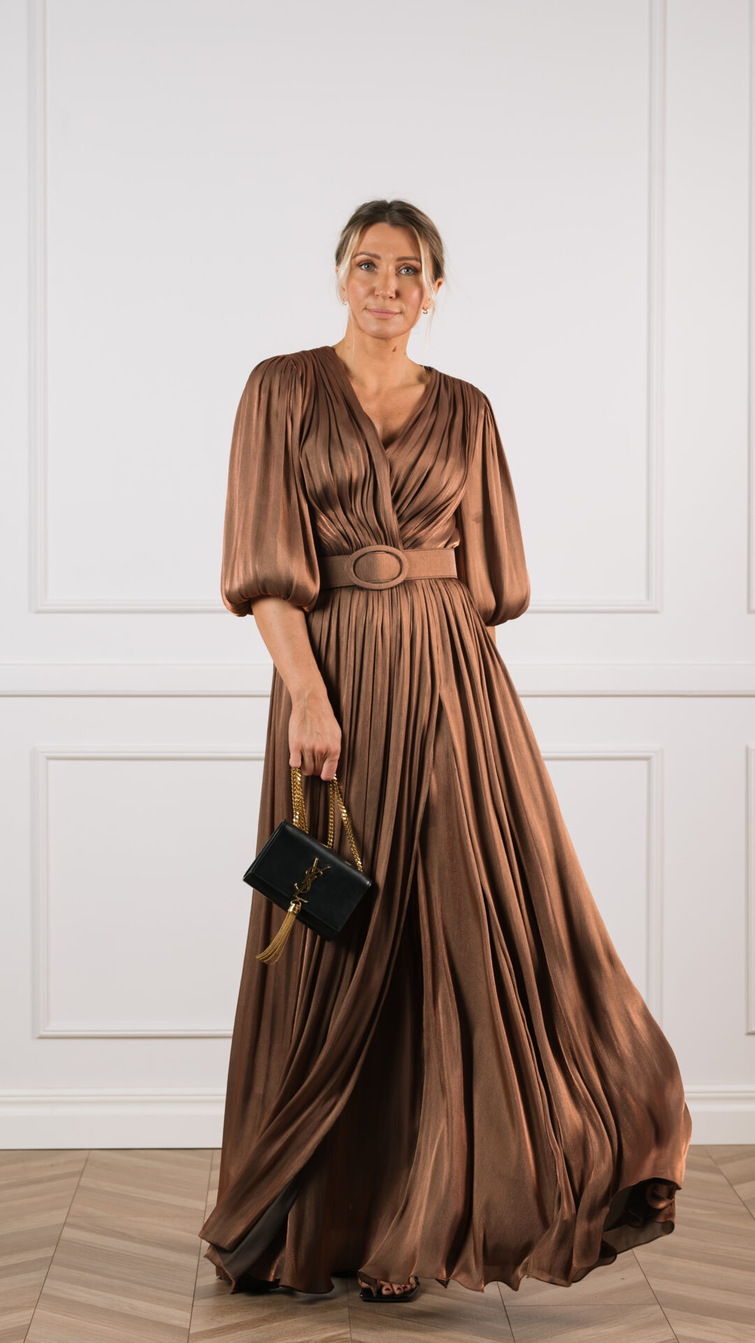 Costarellos Brennie pronksjas maxi kleit