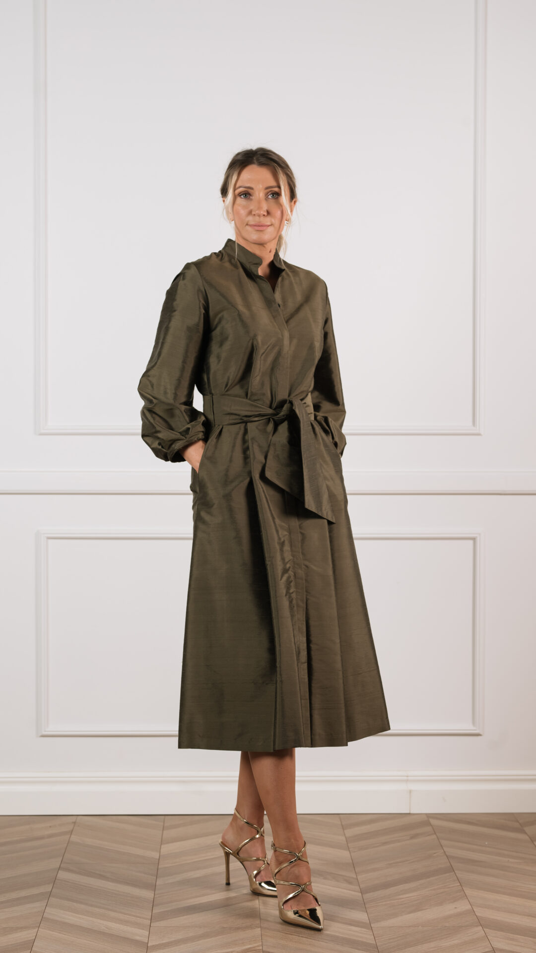 Piret Kuresaare sügavroheline särkkleit